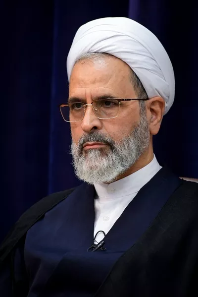 عکس پرتره حجت الاسلام علیرضا اعرافی با کیفیت بالا