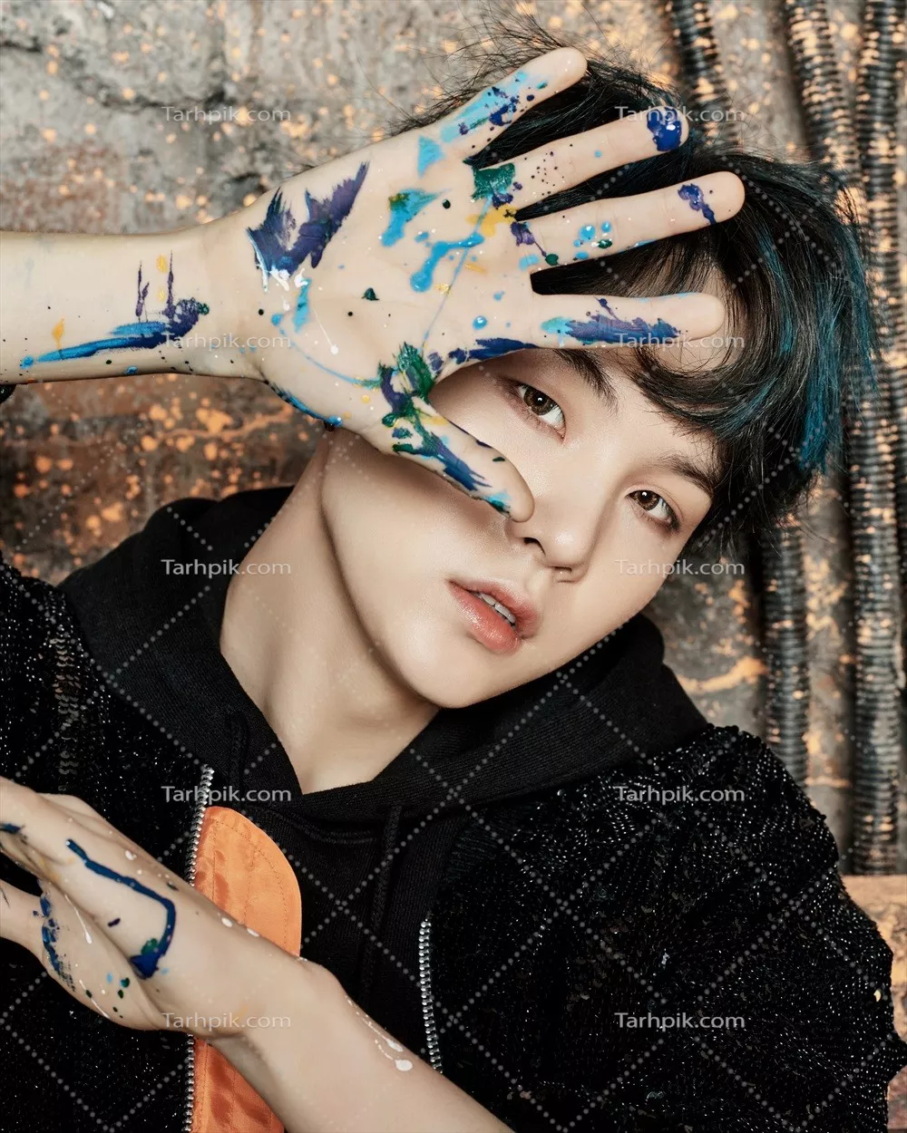 عکس سوگا از BTS برای پس زمینه