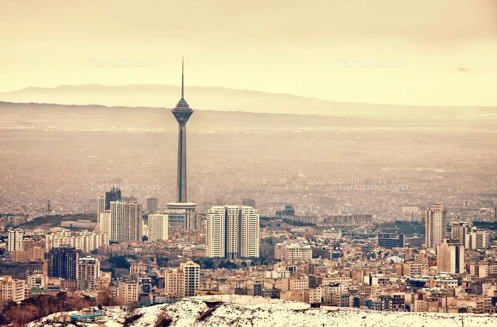 عکس برج میلاد و منظره شهری تهران با آلودگی هوا