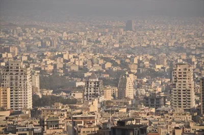 عکس هوای آلوده شهر تهران و تاثیر آن بر زندگی روزمره