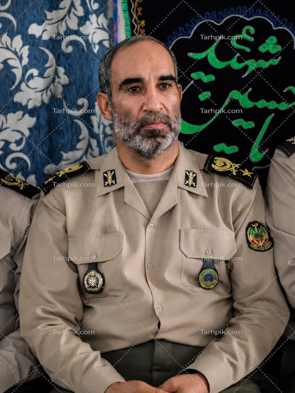 عکس سرتیپ علی جهانشاهی در مراسم عزاداری محرم و سوگواری