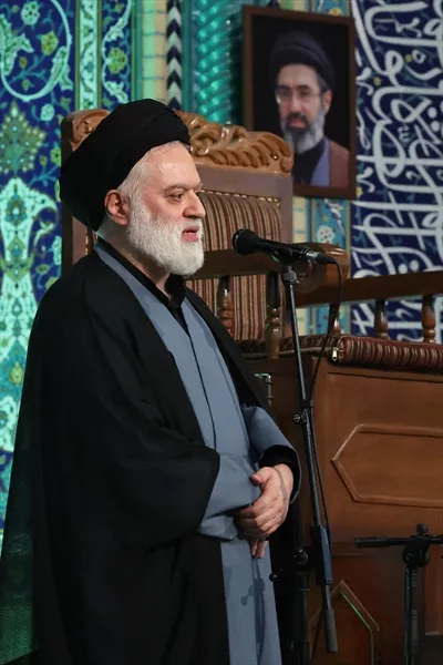 عکس پسر بزرگ سید علی خامنهای: مصطفی خامنهای