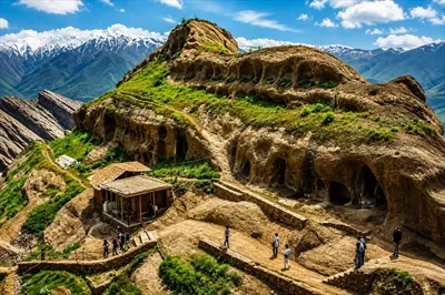 عکس قلعه الموت قزوین: نماد استقامت و پایداری در تاریخ ایران