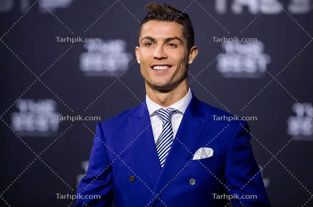 عکس پسزمینه 4K فوقالعاده با کیفیت CR7 برای عاشقان فوتبالی