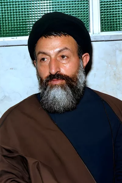 عکس با کیفیت آیت الله محمد حسینی بهشتی برای استفاده در رسانه