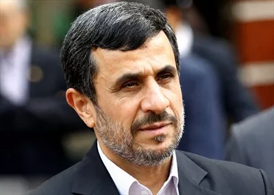 عکس پرتره محمود احمدی نژاد با احساسات قوی