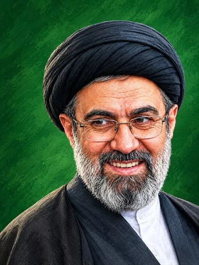 عکس سید مجتبی با لبخند دلنشین برای استفاده در شبکه های اجتماعی